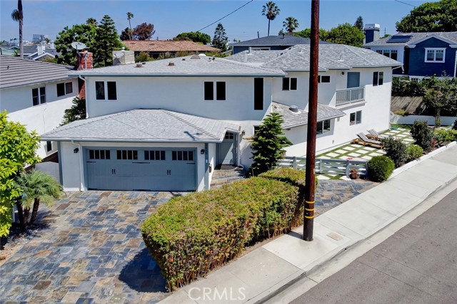 2615 Valley Drive, Manhattan Beach, California 90266, 5 Bedrooms Bedrooms, ,4 BathroomsBathrooms,Residential,Sold,Valley,SB22170134