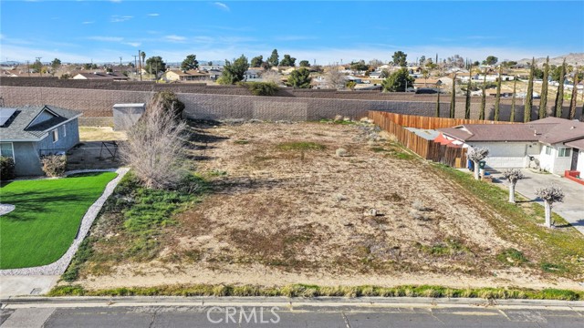 Detail Gallery Image 5 of 11 For 15860 La Paz, Victorville,  CA 92395 - – Beds | – Baths