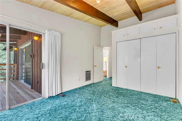 25405 Point Of Rocks Drive, Idyllwild CA: https://media.crmls.org/medias/8a37775c-0591-4311-80f2-94faafe9d5d7.jpg