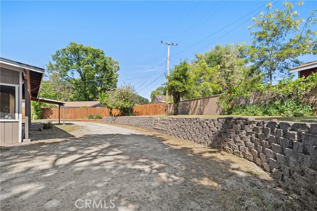 8950 Pueblo Avenue, Atascadero CA: https://media.crmls.org/medias/8a3a7d7e-3edd-47f1-81a4-9f4621b17739.jpg