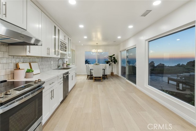 8a3aa7ab A12e 4072 970d 2526bb55c3a2