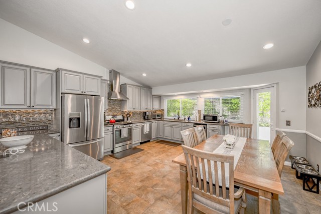 Image 6 of 27 For 27817 Wakefield Road