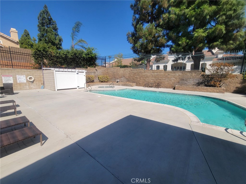 8a3b809c 0613 4b4c A869 E447ed902c2b