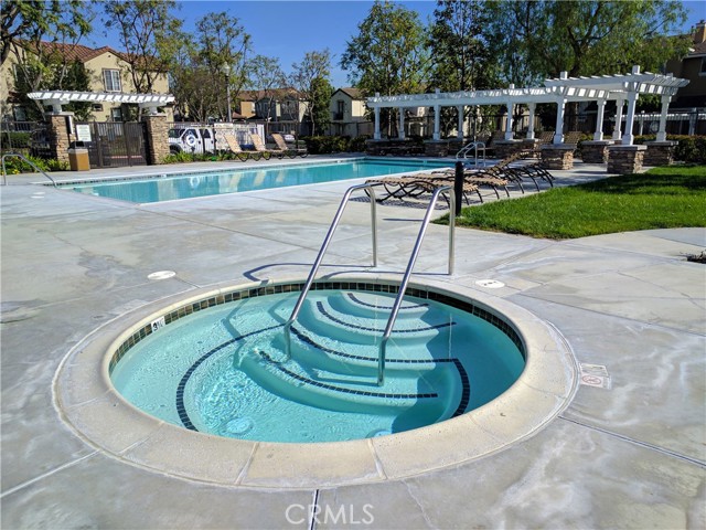 Detail Gallery Image 33 of 43 For 1219 Olson Dr, Fullerton,  CA 92833 - 3 Beds | 2/1 Baths