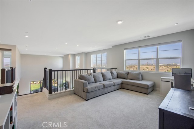 27751 Reel Lane, Stevenson Ranch CA: https://media.crmls.org/medias/8a3c4090-6a6c-44ec-a7f7-7862c568bf89.jpg