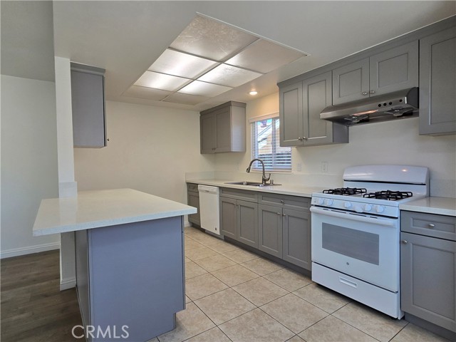 1512 Orchard Hill Lane, Hacienda Heights CA: https://media.crmls.org/medias/8a3c722a-5527-4e5e-8d63-3eb7e2a072d8.jpg