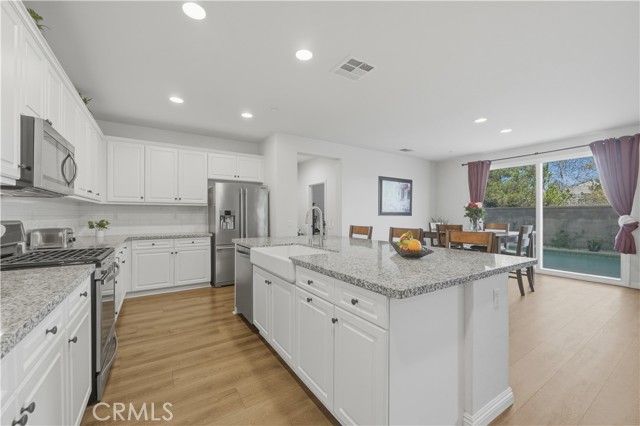 Detail Gallery Image 19 of 52 For 34712 Swan Valley Ct, Murrieta,  CA 92563 - 5 Beds | 3 Baths