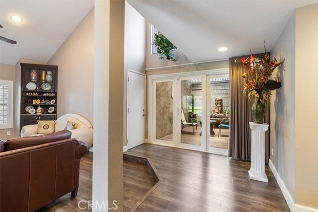 Detail Gallery Image 6 of 46 For 1735 Wisteria Dr, Brea,  CA 92821 - 3 Beds | 2 Baths