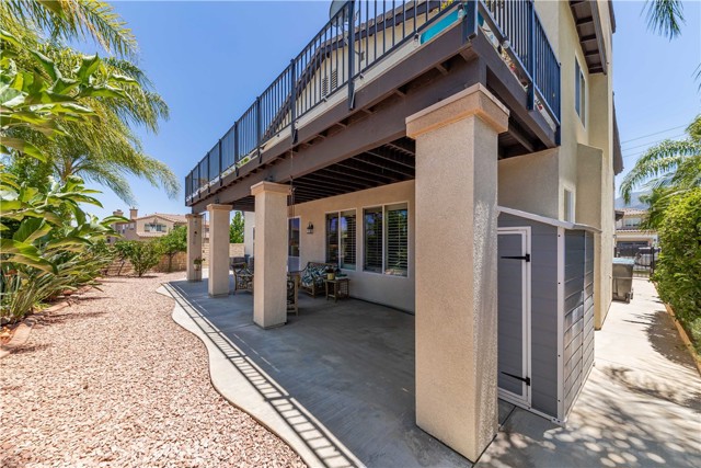 8656 Calle Canon Road, Corona CA: https://media.crmls.org/medias/8a3ce2f8-909c-48cf-9c92-0a814acbf8e7.jpg