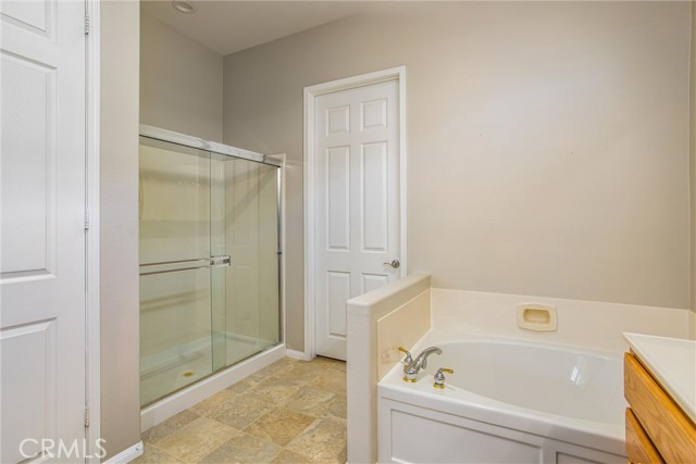 Detail Gallery Image 33 of 40 For 985 Hidden Oaks Dr, Beaumont,  CA 92223 - 2 Beds | 2/1 Baths