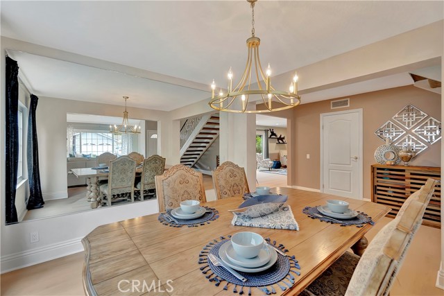 22471 Rippling Brook, Lake Forest CA: https://media.crmls.org/medias/8a3dd6aa-ce70-4ece-b4ee-326d7cba5090.jpg