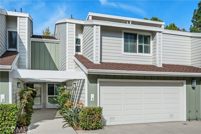 Detail Gallery Image 2 of 32 For 10056 Melinda Way #3,  Northridge,  CA 91325 - 2 Beds | 2/1 Baths