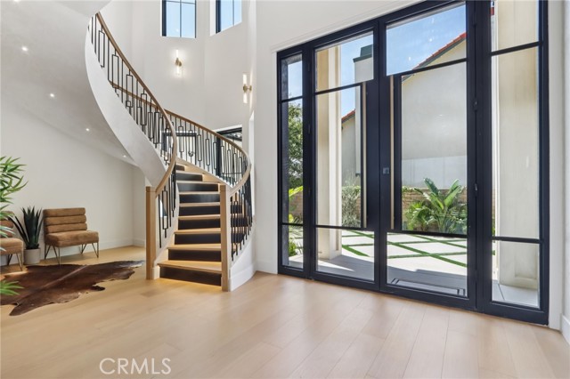 18200 Sheffield Lane, Porter Ranch CA: https://media.crmls.org/medias/8a3ea6bf-ce63-4f8e-9b79-971330d24d6e.jpg