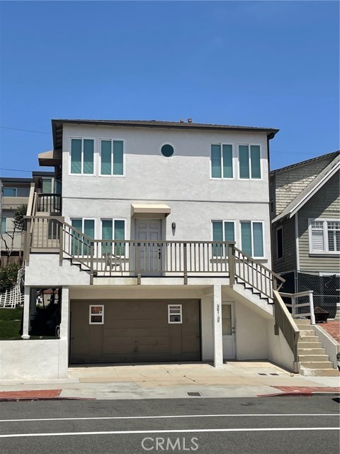 212 Manhattan Avenue, Manhattan Beach, California 90266, ,Residential Income,Sold,Manhattan,SB22131449