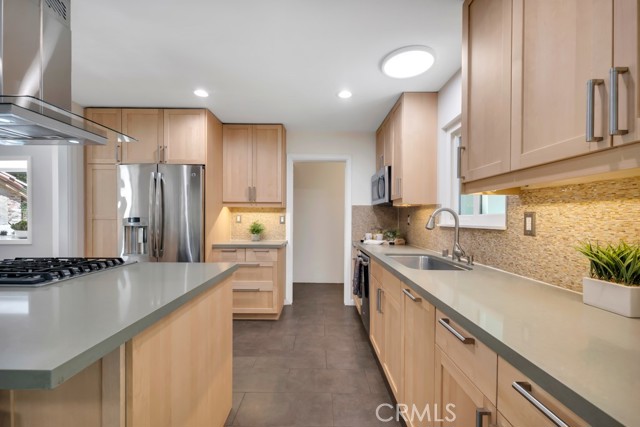 Detail Gallery Image 15 of 19 For 21407 Rios St, Woodland Hills,  CA 91364 - 3 Beds | 2 Baths
