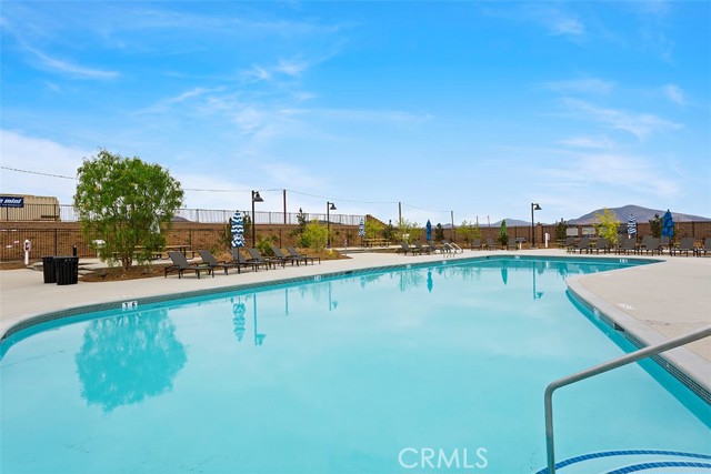 30902 Palette Road, Murrieta CA: https://media.crmls.org/medias/8a3f6746-ae35-415b-adb1-10171d0effb1.jpg
