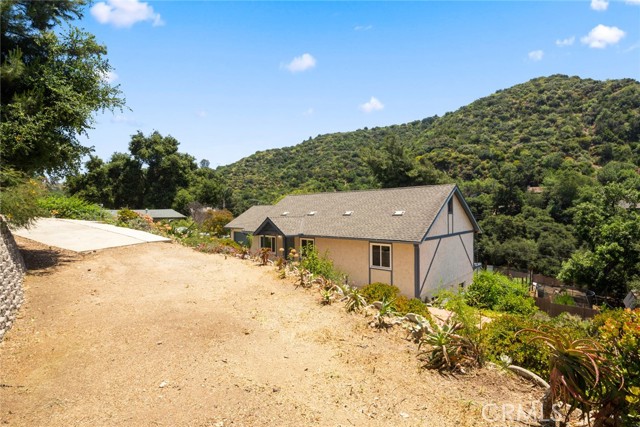 Detail Gallery Image 7 of 59 For 16956 Hillside Dr, Chino Hills,  CA 91709 - 3 Beds | 2 Baths