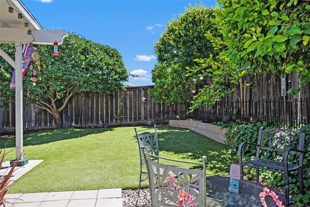 Detail Gallery Image 18 of 21 For 40230 Holden Cir, Temecula,  CA 92591 - 4 Beds | 3 Baths