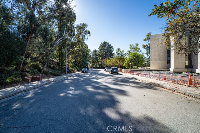 Detail Gallery Image 53 of 56 For 4239 via Arbolada #303,  Los Angeles,  CA 90042 - 2 Beds | 2 Baths