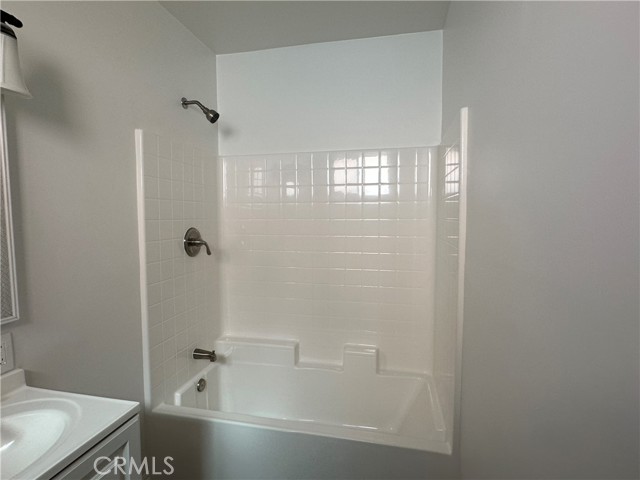 Detail Gallery Image 11 of 21 For 2513 Fairmount St, Los Angeles,  CA 90033 - 3 Beds | 2 Baths