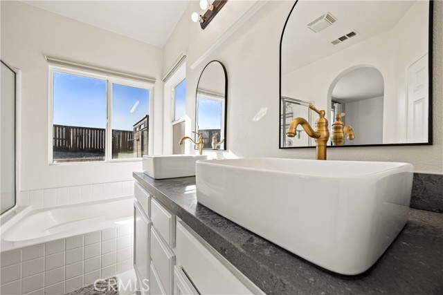 Detail Gallery Image 31 of 50 For 15592 Red Oak, Victorville,  CA 92394 - 3 Beds | 2 Baths