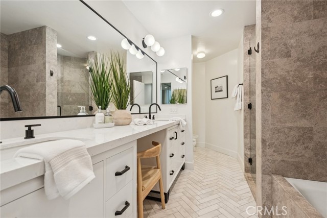 Detail Gallery Image 14 of 25 For 750 S Bundy Dr #304,  Los Angeles,  CA 90049 - 2 Beds | 2/1 Baths