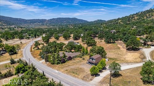 Detail Gallery Image 40 of 42 For 28921 Bear Valley Rd, Tehachapi,  CA 93561 - 3 Beds | 2 Baths
