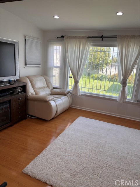 Detail Gallery Image 31 of 49 For 9812 S Denker, Los Angeles,  CA 90047 - 2 Beds | 1 Baths