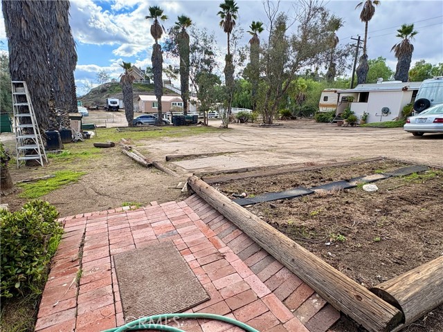 Detail Gallery Image 13 of 32 For 33510 Beverly, Hemet,  CA 92545 - – Beds | – Baths