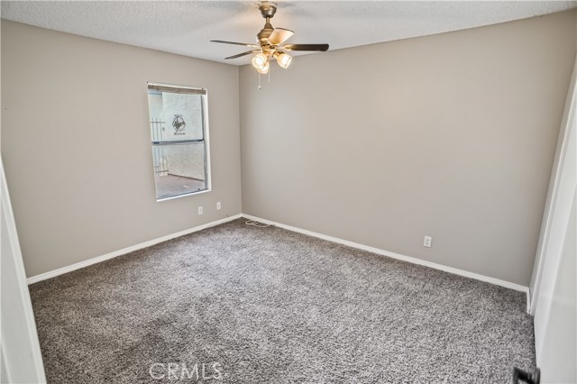 Detail Gallery Image 6 of 14 For 7005 Jordan Ave #110,  Canoga Park,  CA 91303 - 2 Beds | 2 Baths