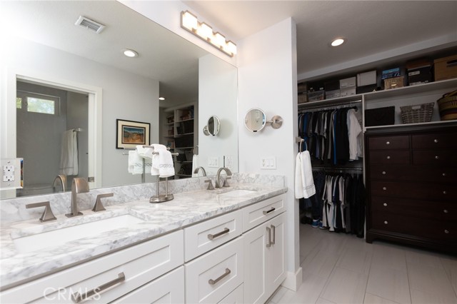 24336 Hillview Drive, Laguna Niguel CA: https://media.crmls.org/medias/8a45bc56-93ea-4f8b-8bf4-0c72a157292f.jpg
