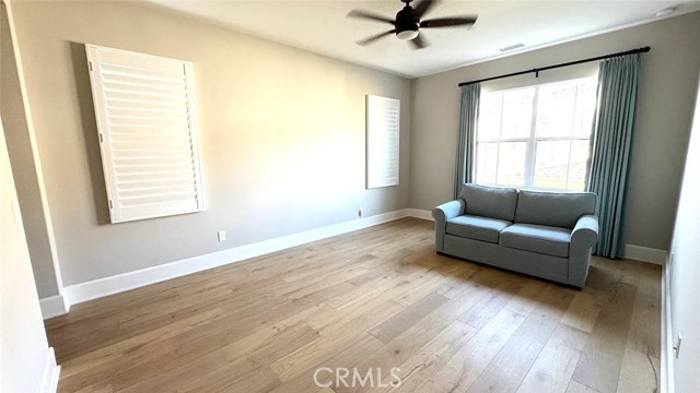 116 Joshua Tree, Irvine CA: https://media.crmls.org/medias/8a47954d-57d9-4f3d-af6a-e114c5140c7d.jpg