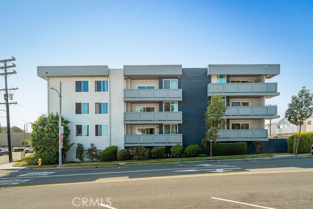 Detail Gallery Image 32 of 36 For 1321 Beryl St #101,  Redondo Beach,  CA 90277 - 3 Beds | 2/1 Baths