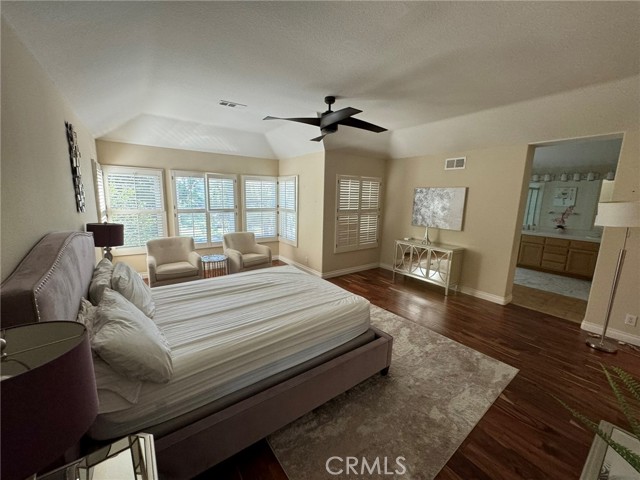 6 Lakeridge, Rancho Santa Margarita CA: https://media.crmls.org/medias/8a48a115-4969-493c-bec7-65138fbfcee1.jpg