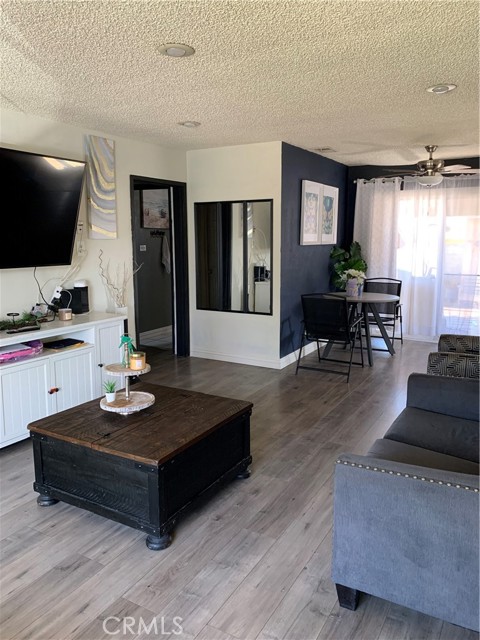 Detail Gallery Image 2 of 42 For 910 W Florence Ave, La Habra,  CA 90631 - 4 Beds | 3 Baths