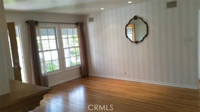 2009 Magnolia Avenue, Manhattan Beach, California 90266, 3 Bedrooms Bedrooms, ,1 BathroomBathrooms,Residential,Sold,Magnolia,SB17037767