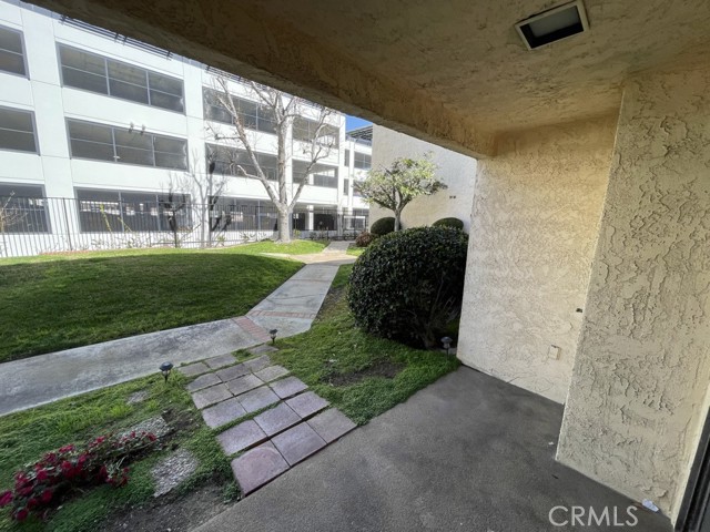 Detail Gallery Image 27 of 31 For 18900 Delaware St #6,  Huntington Beach,  CA 92648 - 1 Beds | 1 Baths