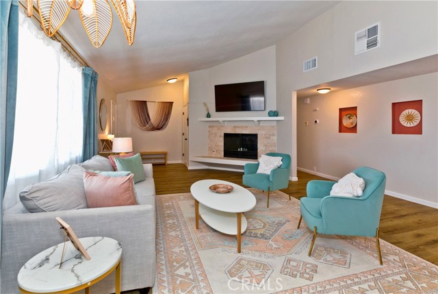 Detail Gallery Image 7 of 39 For 57440 Airway Ct, Yucca Valley,  CA 92284 - 3 Beds | 2 Baths