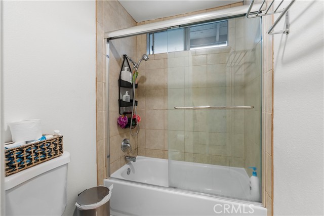 Detail Gallery Image 24 of 28 For 554 W Mariposa, Rialto,  CA 92376 - 4 Beds | 2 Baths