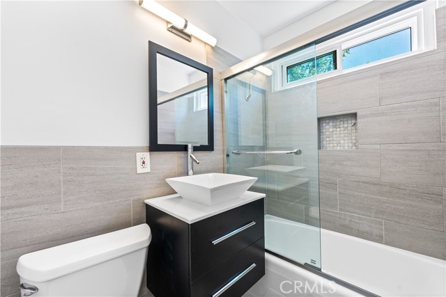 Detail Gallery Image 15 of 20 For 7135 Coldwater Canyon Ave #16,  North Hollywood,  CA 91605 - 2 Beds | 1 Baths
