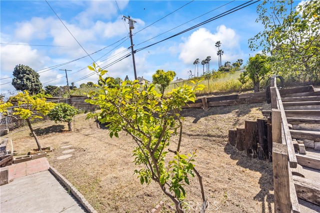 Detail Gallery Image 37 of 43 For 2021 Elanita Dr, San Pedro,  CA 90732 - 3 Beds | 2 Baths