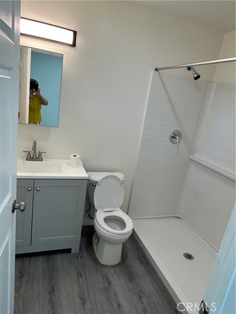 6914 Adamson Ave, Bell Gardens CA: https://media.crmls.org/medias/8a4c4bd4-f615-4700-b20e-3a399e6a34eb.jpg