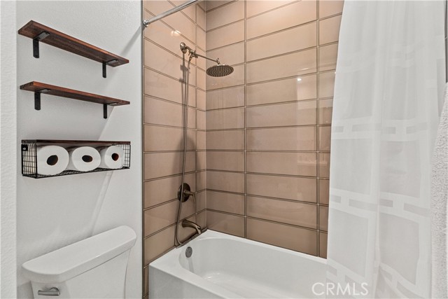Detail Gallery Image 33 of 49 For 27791 Reel Ln, Valencia,  CA 91381 - 5 Beds | 4/1 Baths