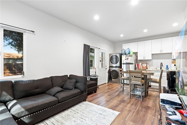 8905 Arrington Ave, Downey, CA 90240 photo 16