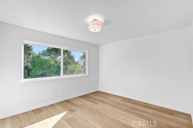 Detail Gallery Image 22 of 30 For 27064 Esward Dr, Calabasas,  CA 91301 - 5 Beds | 3 Baths