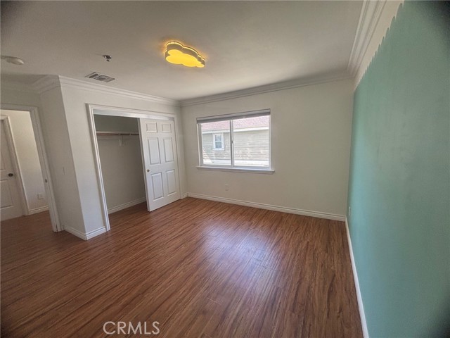 1688 Locust Street, Pasadena CA: https://media.crmls.org/medias/8a4e8325-d32c-44ac-a539-6cd2b74a1896.jpg