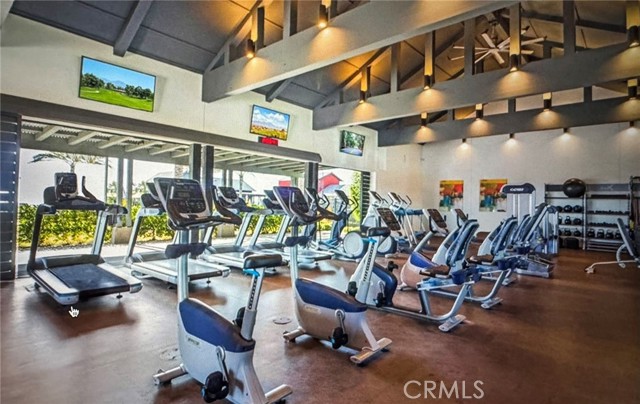 41 Stable Dr, Rancho Mission Viejo CA: https://media.crmls.org/medias/8a4eea13-d9be-4703-b5e4-dee296c34131.jpg
