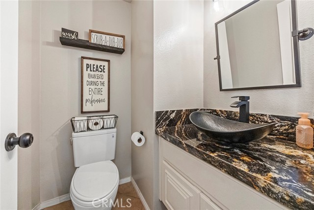 Detail Gallery Image 9 of 23 For 630 W Palm Ave #48,  Orange,  CA 92868 - 2 Beds | 1/1 Baths