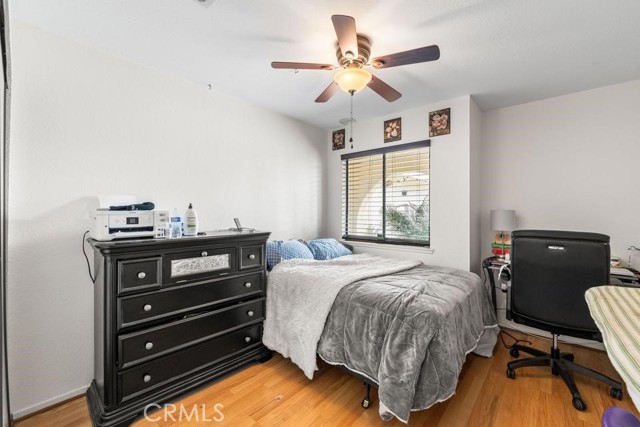 Detail Gallery Image 11 of 14 For 1827 Louise, Lancaster,  CA 93534 - 4 Beds | 2 Baths