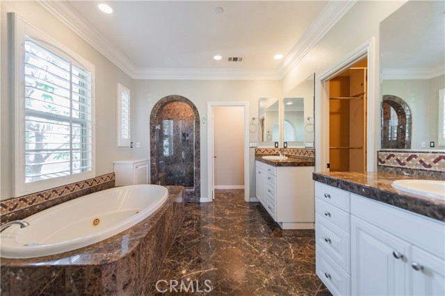 Detail Gallery Image 11 of 27 For 53 Sweet Bay, Irvine,  CA 92603 - 3 Beds | 2/1 Baths